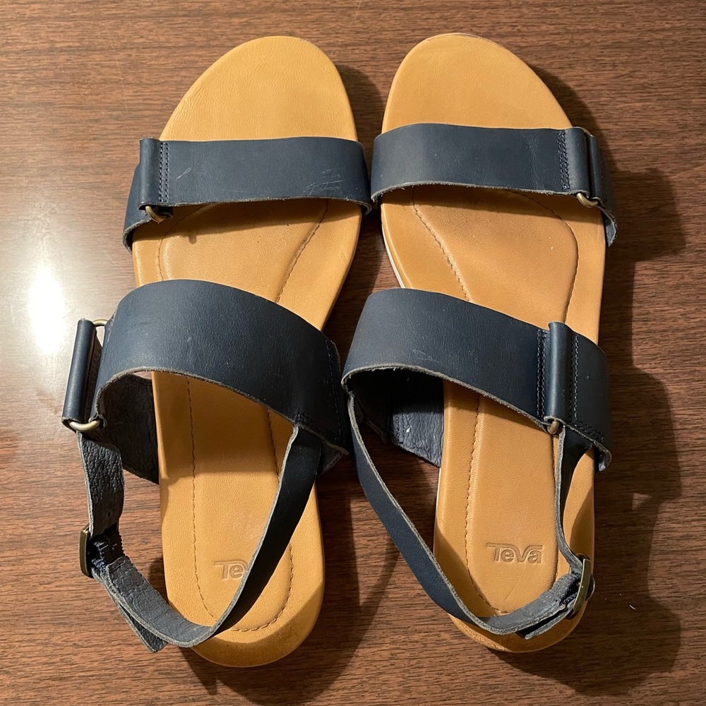 Teva Size 8 Womens Avalina Flat Leather Backstrap Sandal Shoes